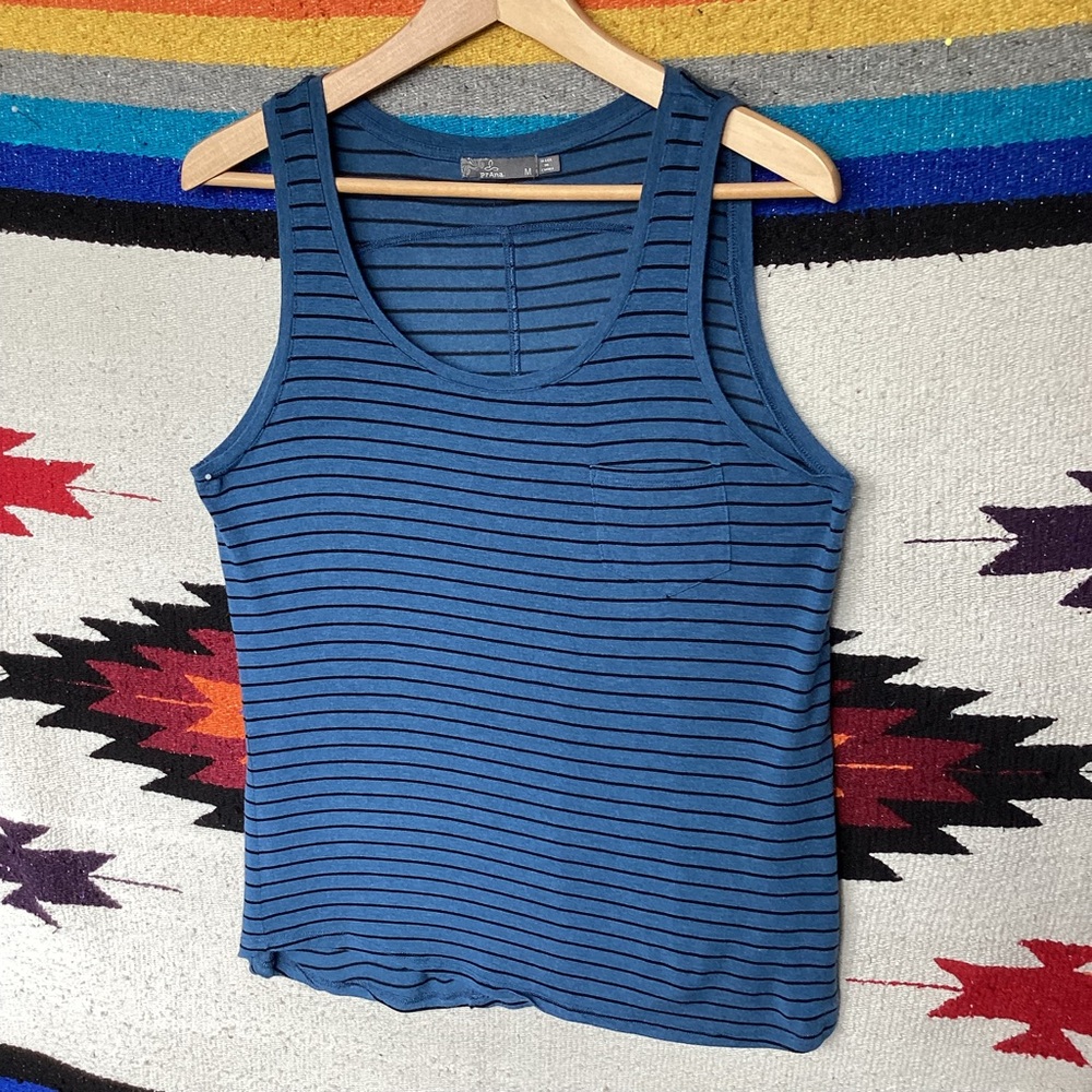 Prana Foundation scoop neck pocket tank top